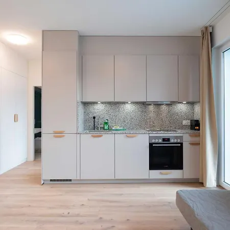 Hitrental Letzigrund - *