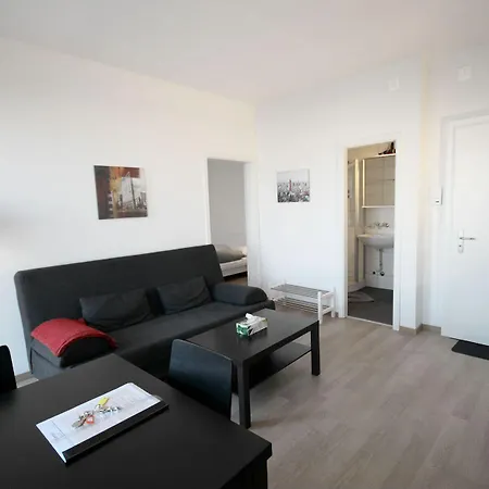 Hitrental Letzigrund - 아파트