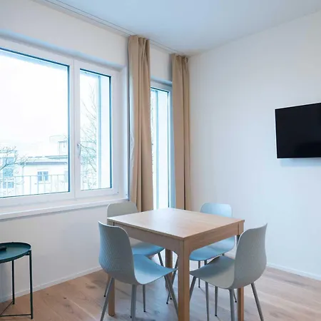 Hitrental Letzigrund - *