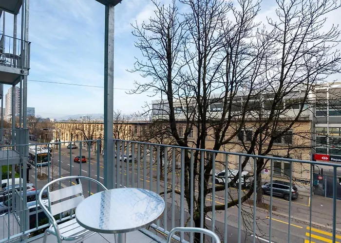 Lägenhet Hitrental Letzigrund - *