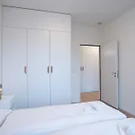Daire Hitrental Letzigrund - Zürih
