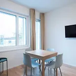 Hitrental Letzigrund - * Zürih