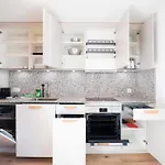 Daire Hitrental Letzigrund - *