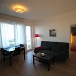 Hitrental Letzigrund - *