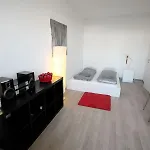 Hitrental Letzigrund - Daire *
