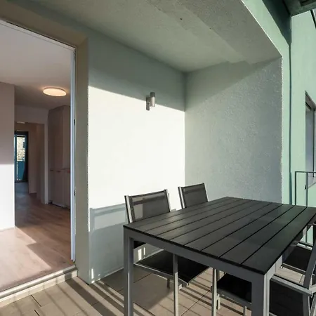 Hitrental Letzigrund - Lägenhet Zürich