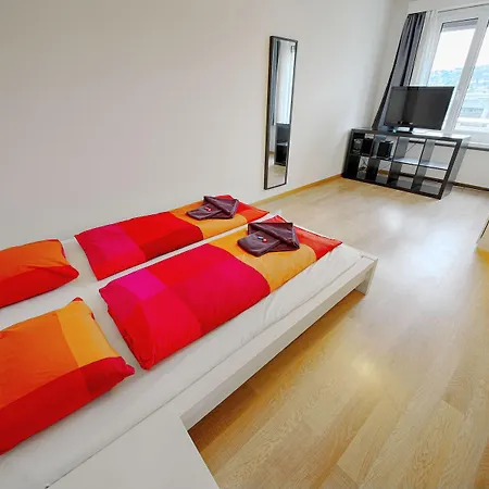 Hitrental Letzigrund - Lägenhet